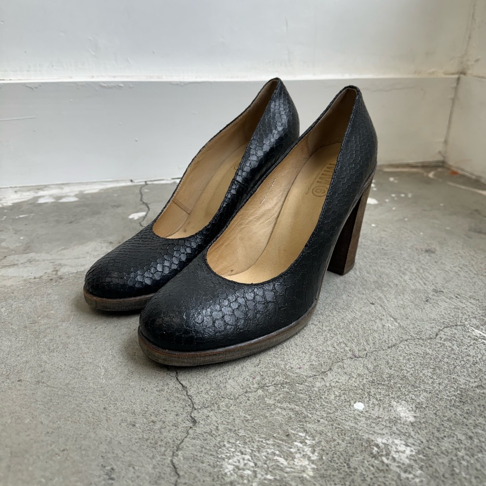 MM6 - Margiela - Black snakeskin heels